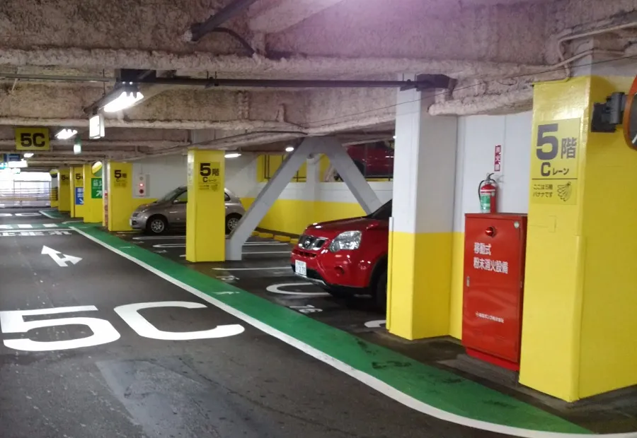 エポックK2/公営駐車場 場内②